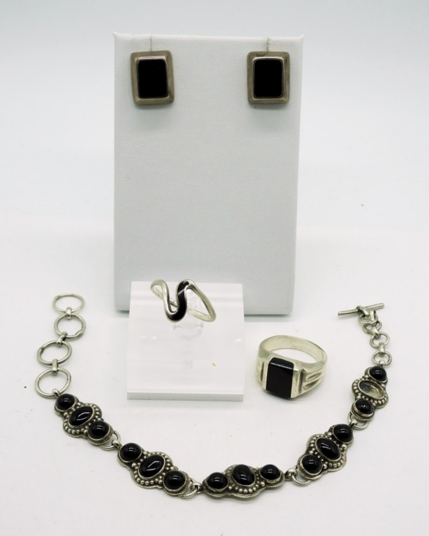 Vintage Taxco Onyx Set & More 925 (1 of 3)