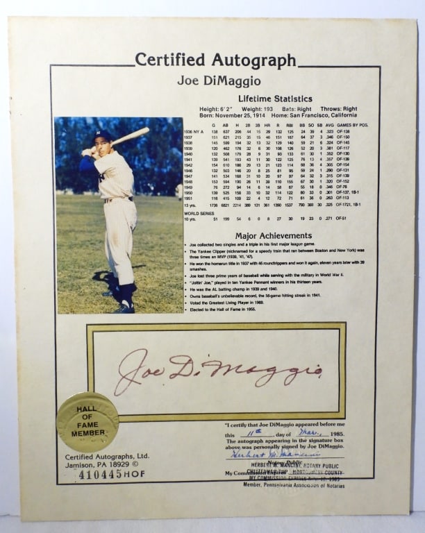 JOE DiMaggio AUTOGRAPH AMERICAN SPORTS STAT SHEET (1 of 2)