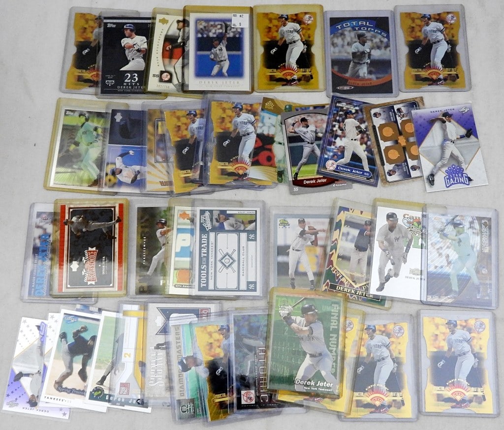 (42) DEREK JETER BASEBALL CARDS (1 of 3)