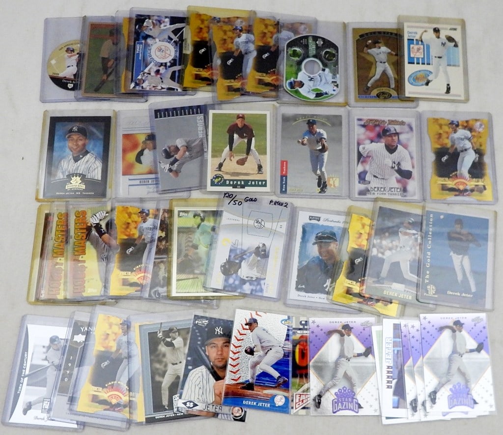 (42) DEREK JETER BASEBALL CARDS (1 of 3)