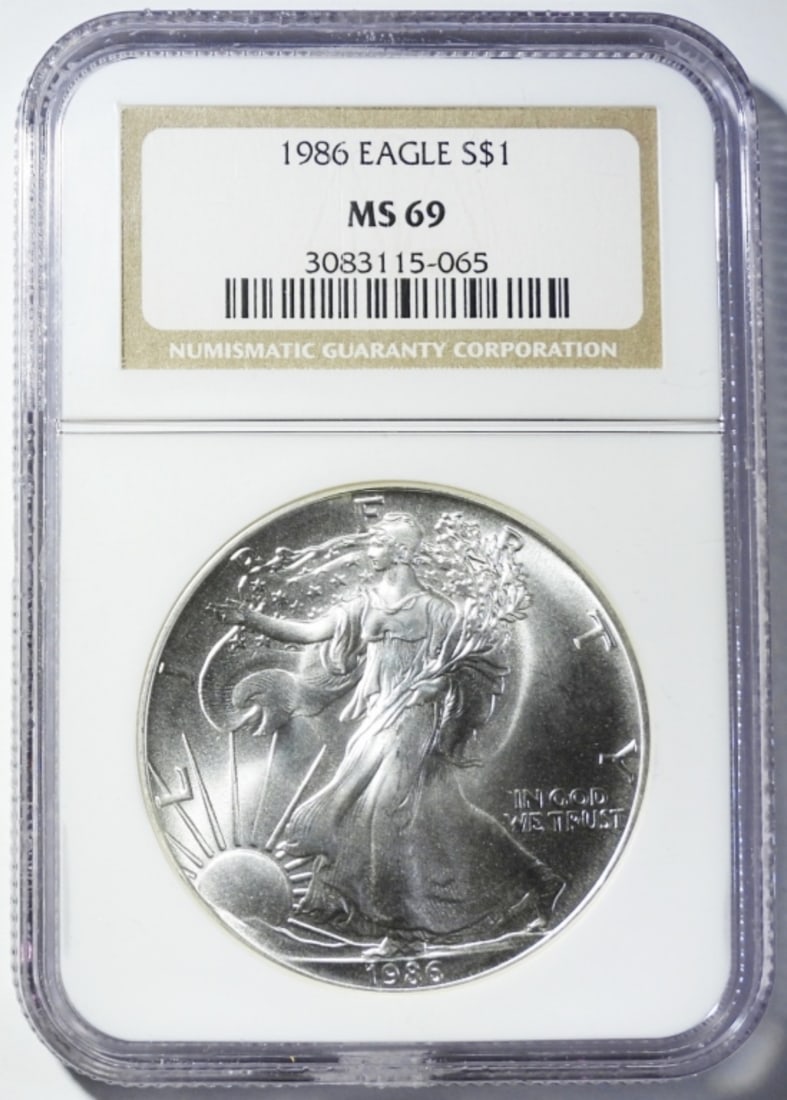 1986 AMERICAN SILVER EAGLE NGC MS-69 (1 of 4)