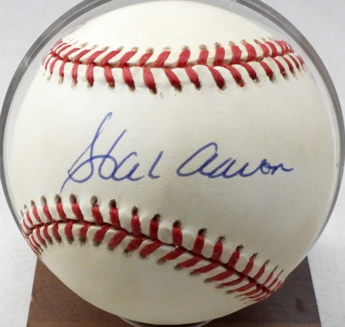 HANK AARON SIGNED BASEBALL WITH COA (1 of 3)