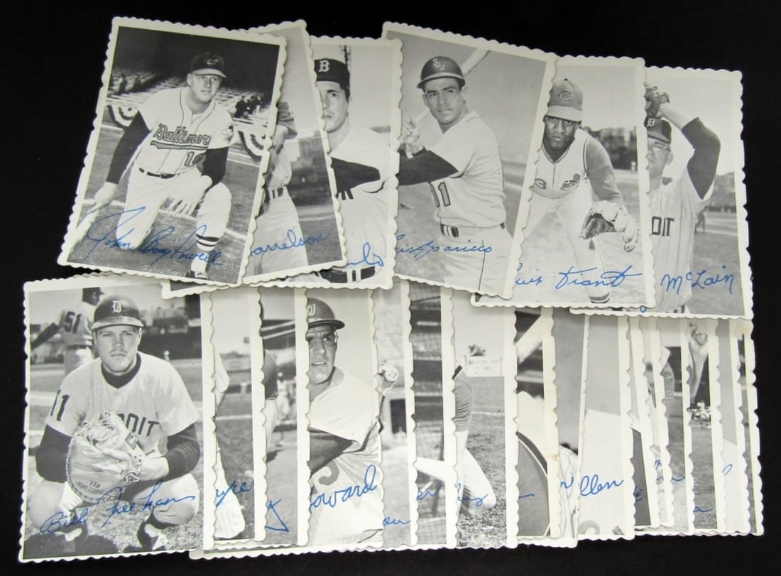 1969 Topps Deckle Edge Cards (22 Total) (1 of 4)