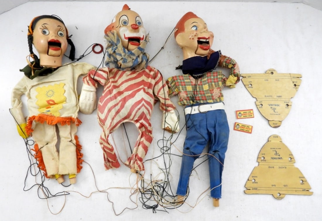 (3) Ventriloquist Dolls For Repair Auction