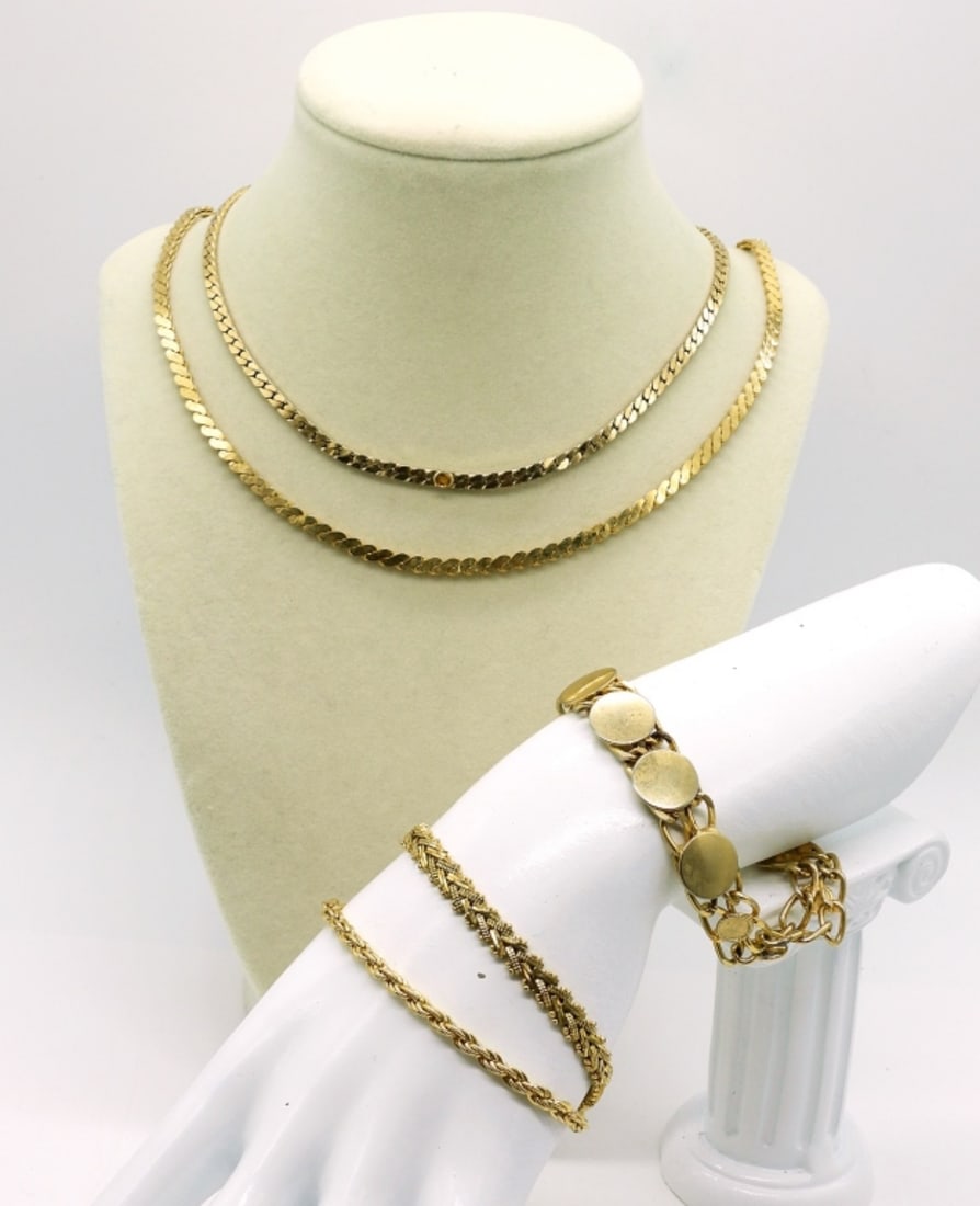 Gold Tone Chains & Bracelets: Two vintage gold tone chains, 24" & 18". Three vintage gold tone 7" bracelets.