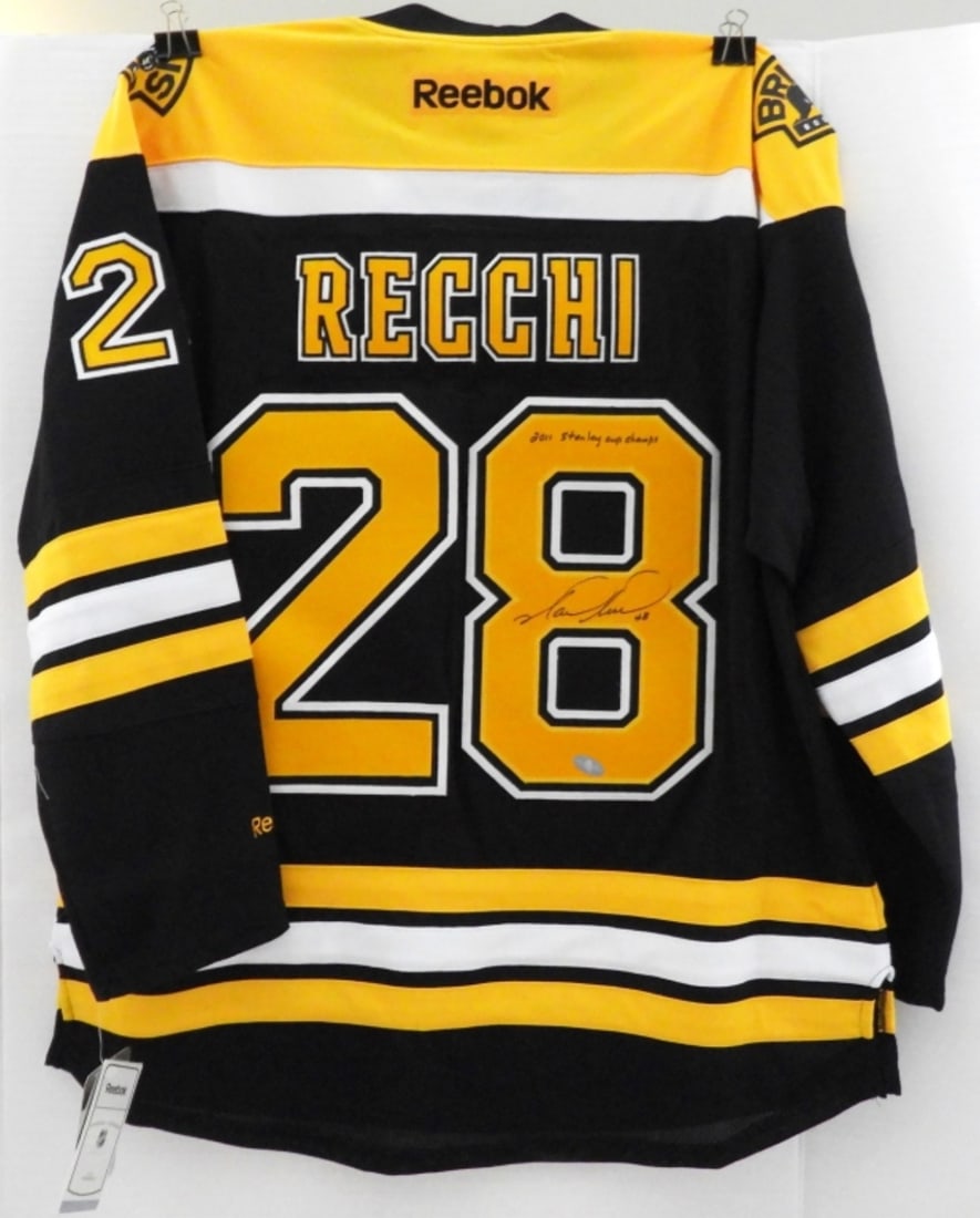 MARK RECCHI AUTOGRAPHED HOCKEY JERSEY: MARK RECCHI AUTOGRAPHED HOCKEY JERSEY BOSTON BRUINS 2011 STANLEY CUP CHAMPS - REEBOK SIZE XL - NO COA
