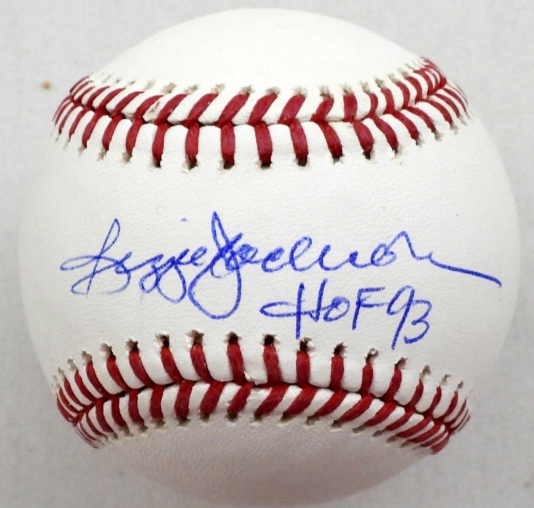 REGGIE JACKSON SIGNED BASEBALL - COA (1 of 3)
