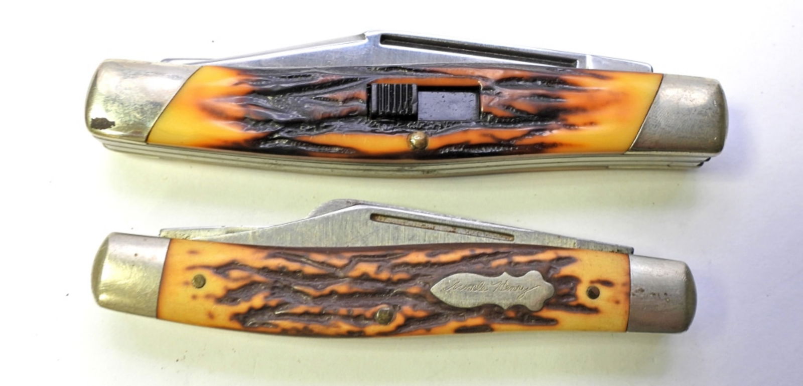 SCHRADE & CAMILLUS  THREE BLADE LOT (1 of 5)