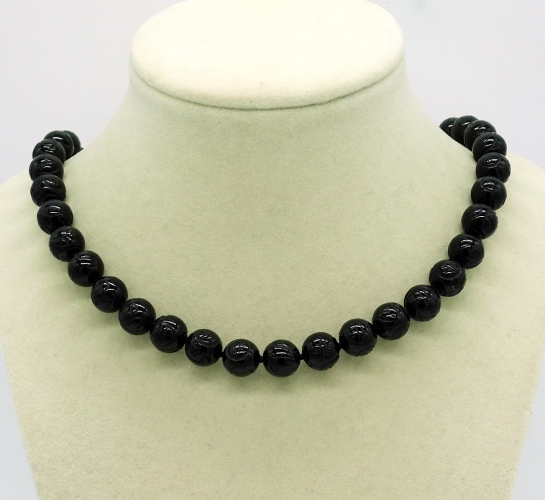 Carved Black Jade Necklace (1 of 2)