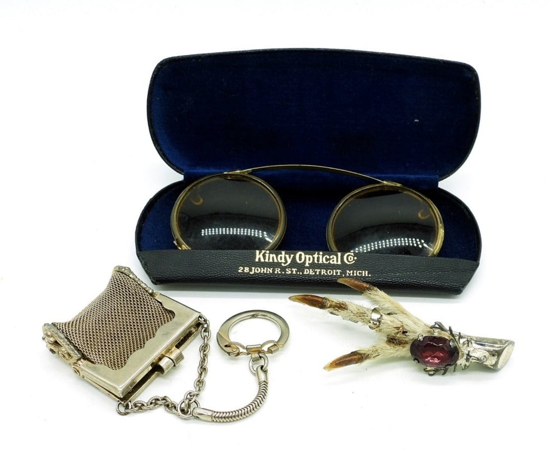 Unusual Vintage Items (3) (1 of 3)