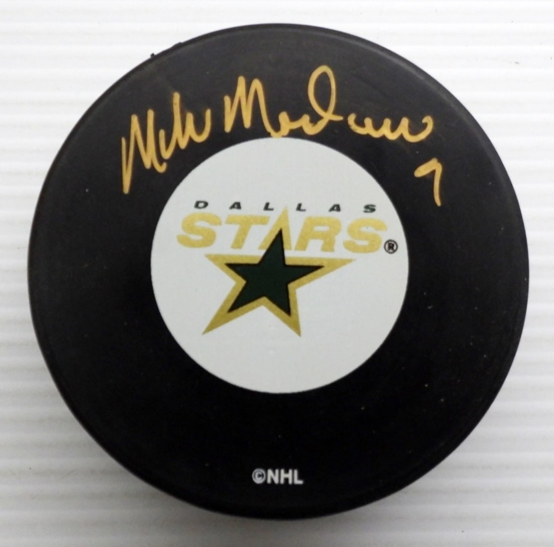 MIKE MODANO #9 SIGNED HOCKEY PUCK (1 of 2)