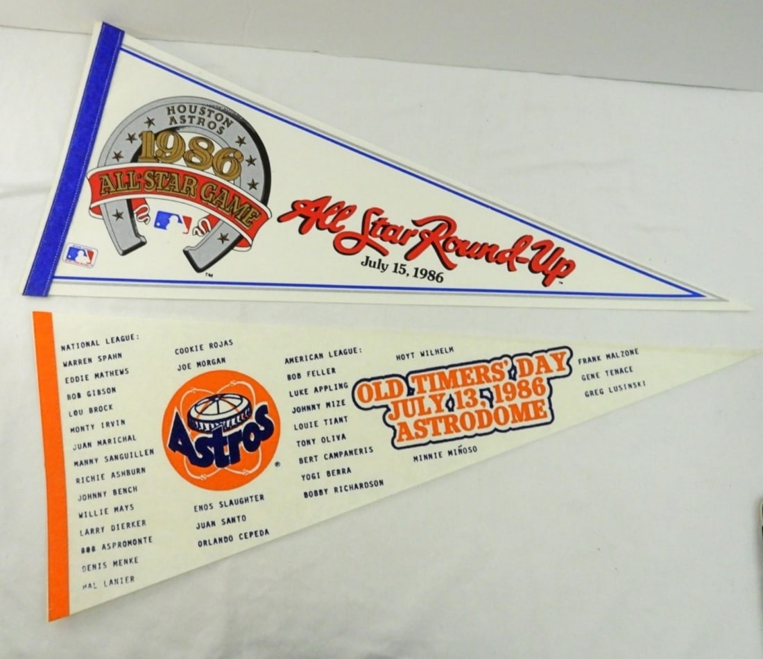 (2)1986 HOUSTON ASTROS PENNANTS (1 of 2)