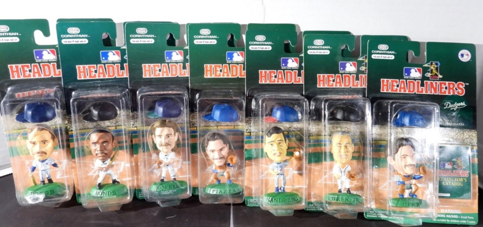 (7) STARTING HEADLINERS MINI FIGURES: ALL DIFFERENT