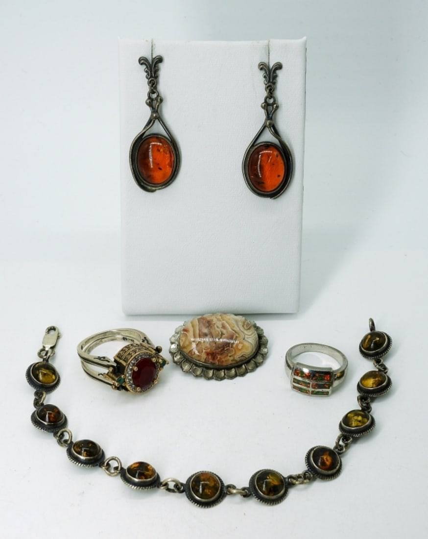 Amber Set & More (1 of 5)