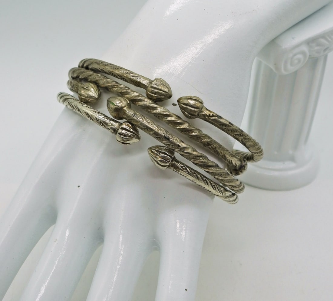 4 Jamaican Style Bangle Bracelets (1 of 2)