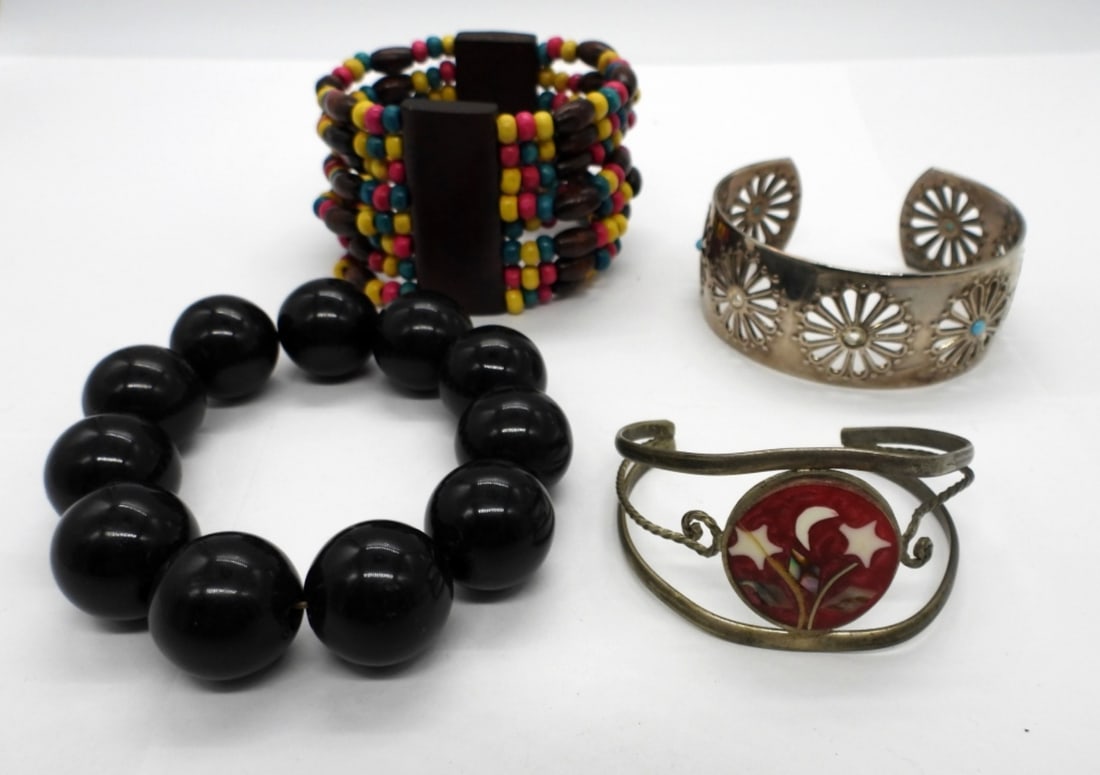 4 Fashion Bracelets: Four Fashion Bracelets, Two Silver Tone, Two Beaded.