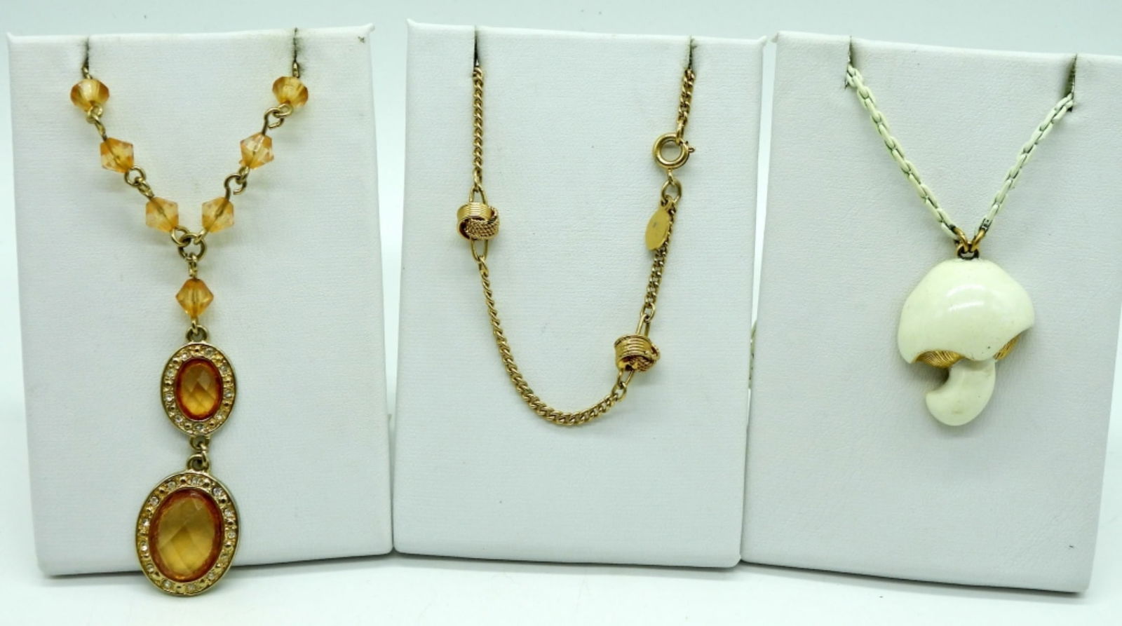 AVON & MONET Necklaces (1 of 4)