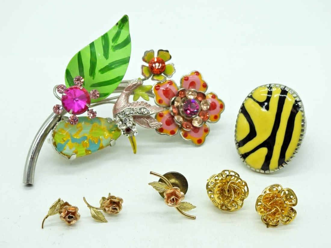 Whimsical Flower Lot (1 of 2)