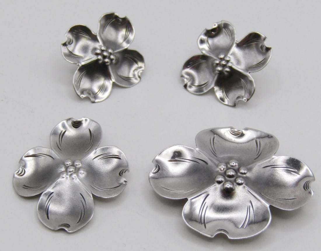 STUART NYE DOGWOOD FLOWER SET- RARE! (1 of 2)