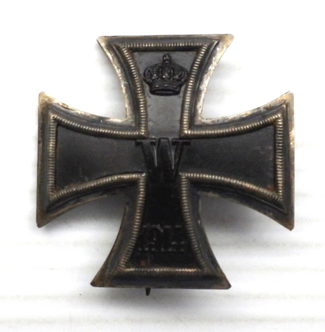 1914 IRON CROSS MILITARY PIN (1 of 2)