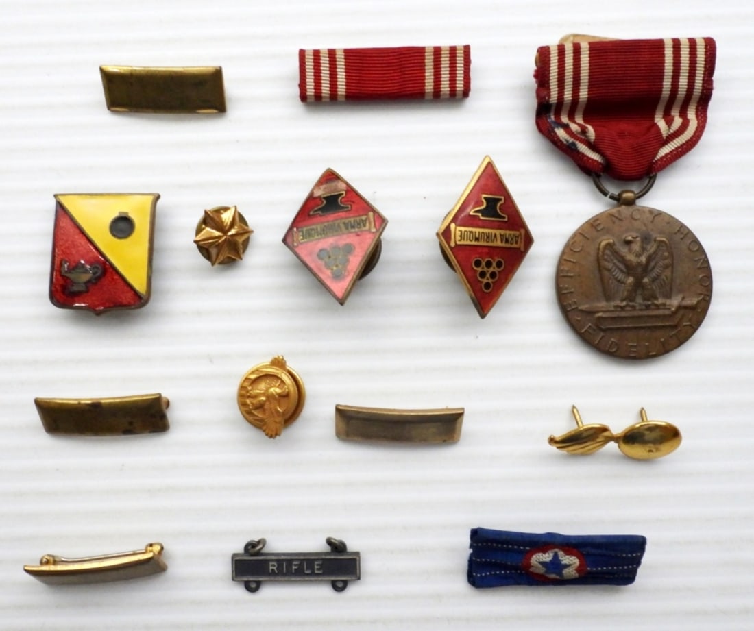 MILITARY PIN LOT - GOOD CONDUCT RIBBON (1 of 2)