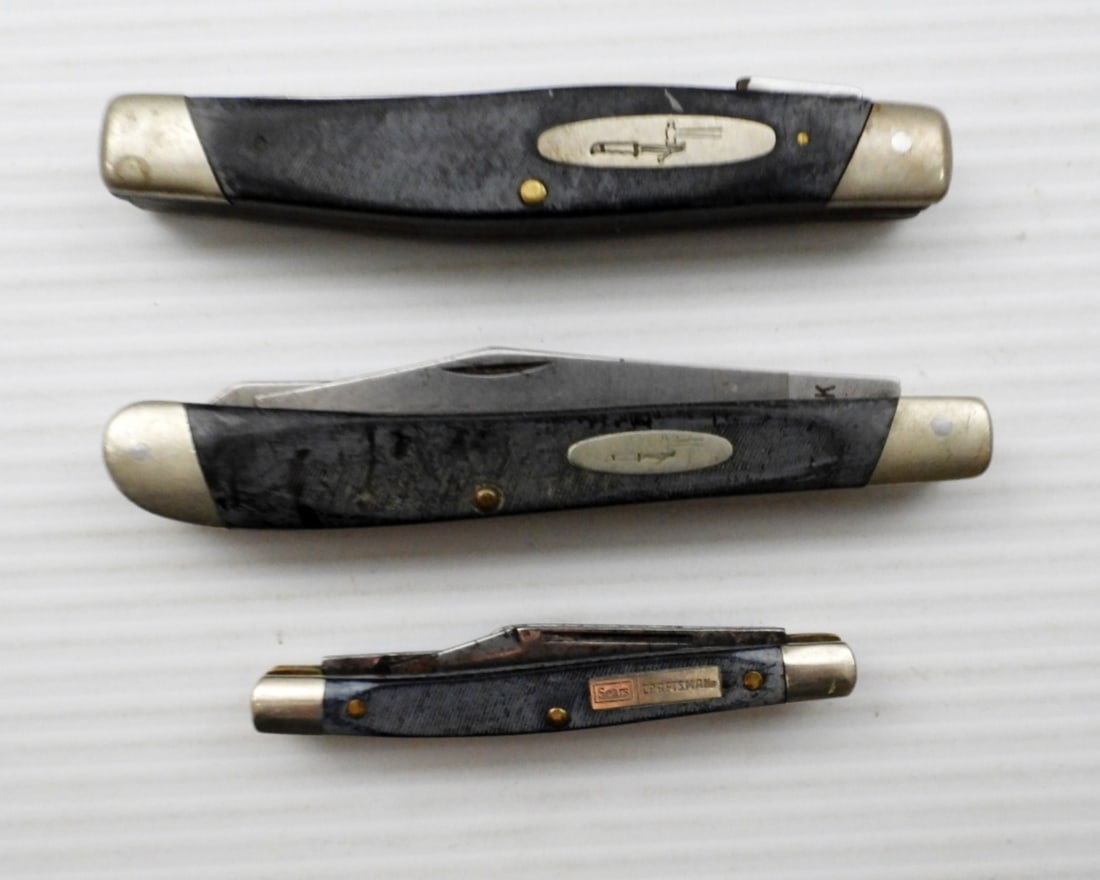 (2) BUCK (1) SEARS POCKET KNIFE LOT (1 of 3)