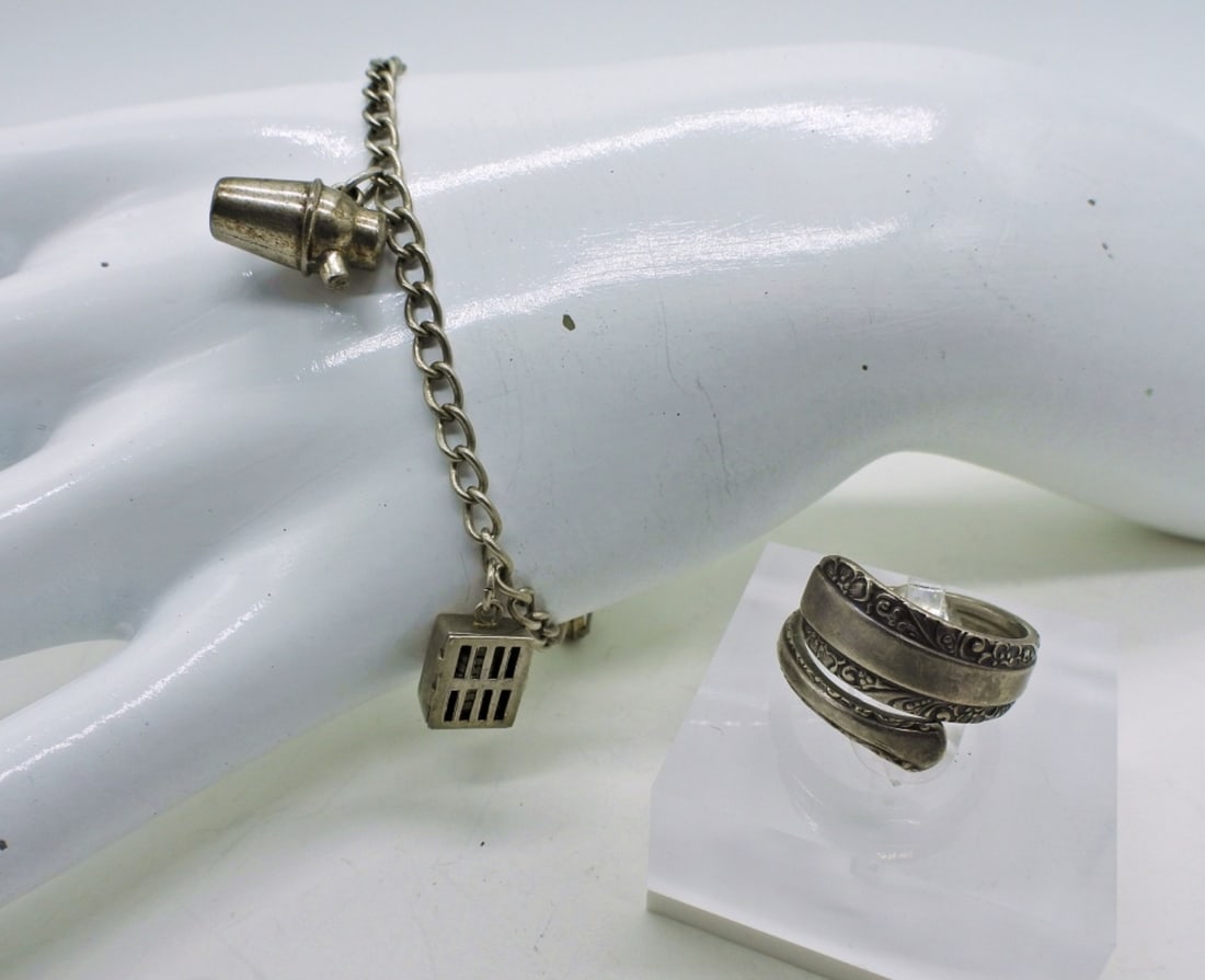 Vintage Charm Bracelet & Ring 925 (1 of 3)
