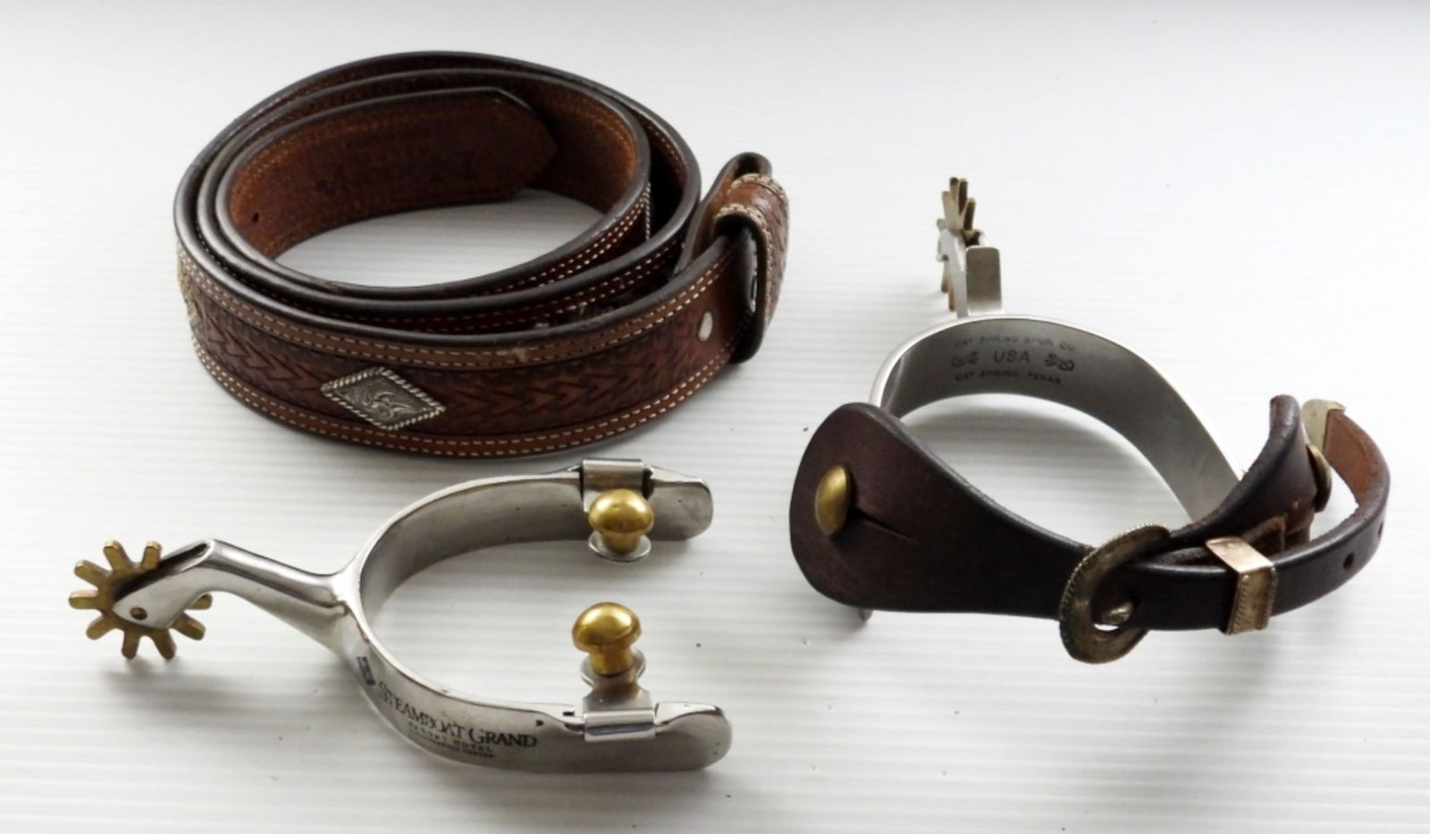 (2) WESTERN SPURS & SOUTHWEST BELT (1 of 8)