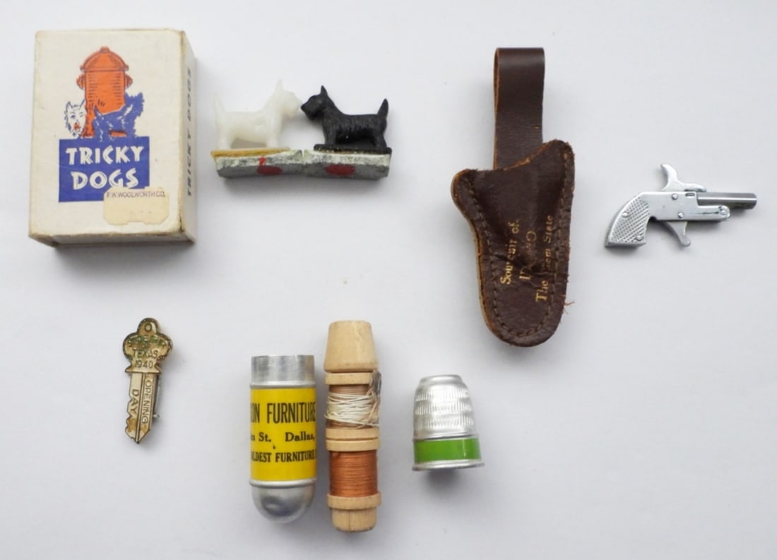 ANTIQUE ADVERTISING LOT plus MORE: DALLAS TX Furniture Store Thread Tin; 1940 STATE of TEXAS FIAR KEY PIN; IDAHO STATE PIN GUN with HOLSTER, TRICKY DOG MAGNET TOY in original box - FUN LOT