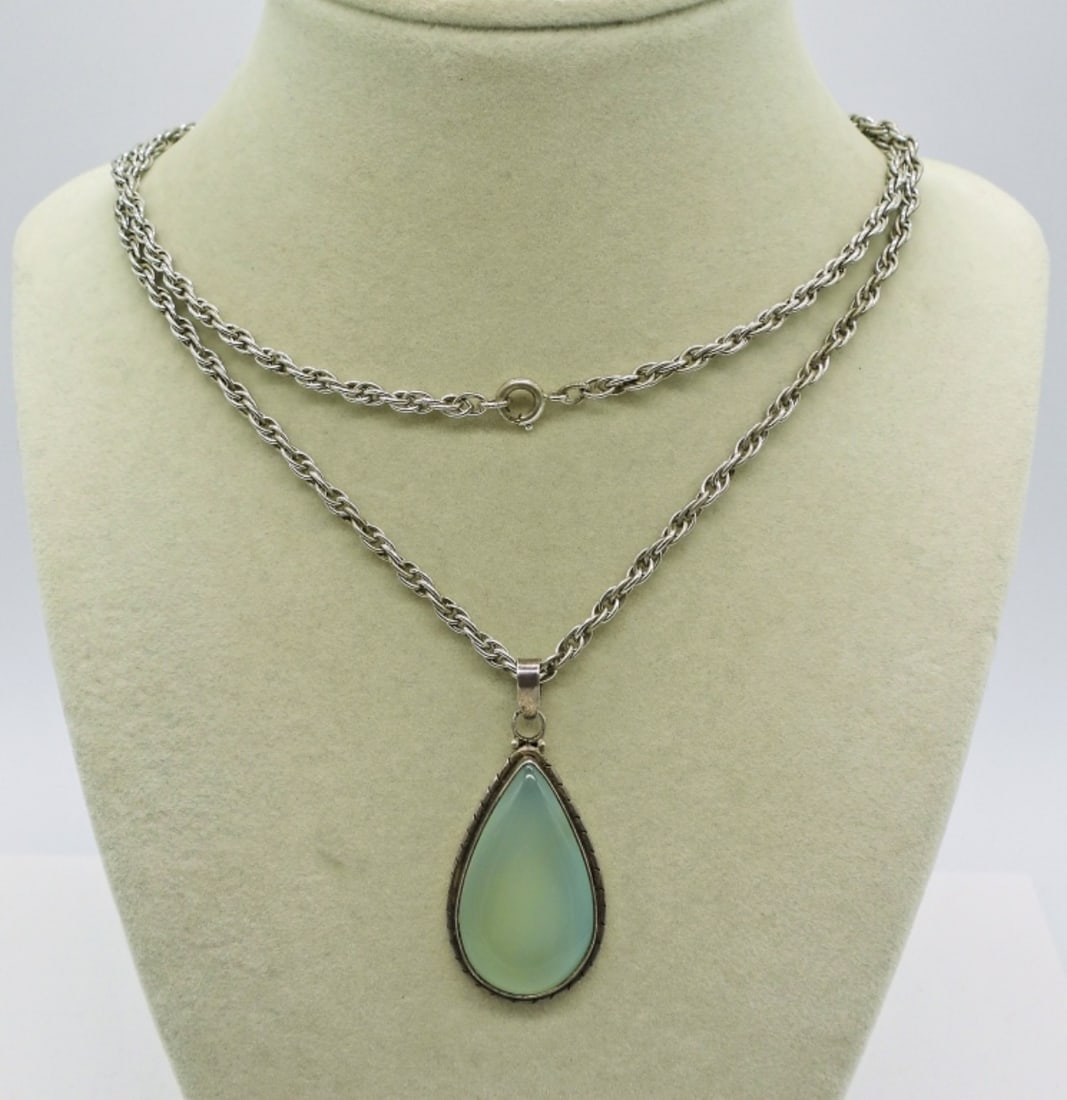 Sterling Gemstone Necklace (1 of 2)