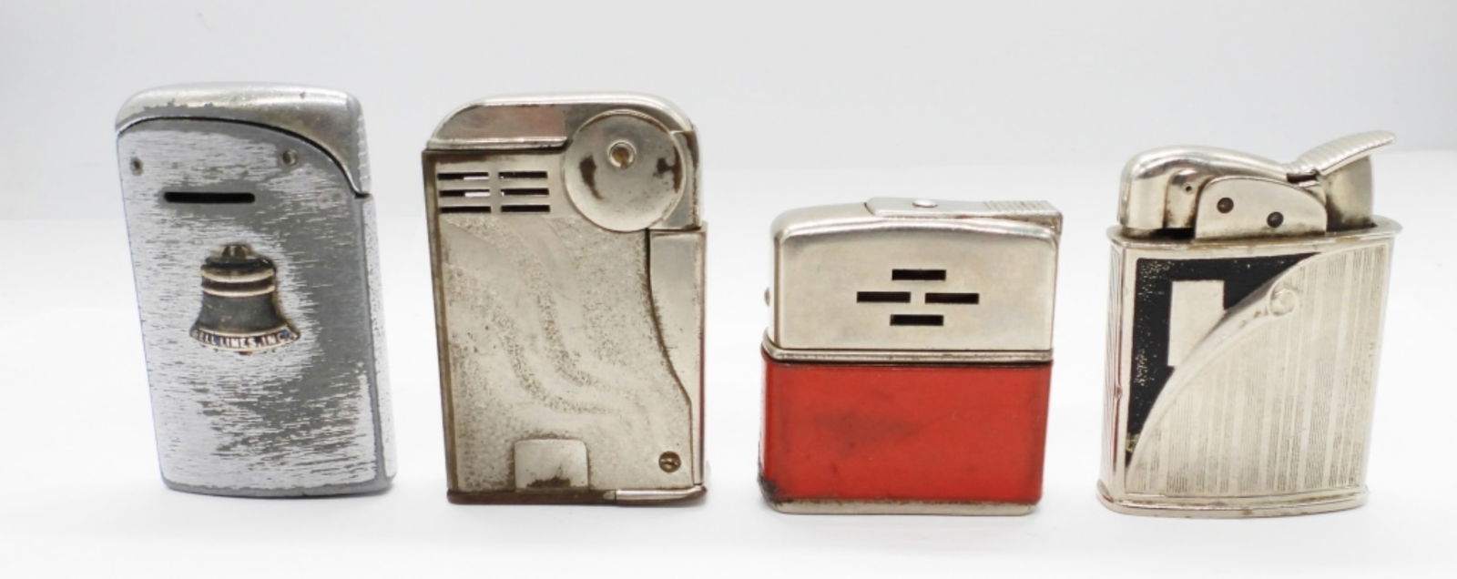 (4) VINTAGE LIGHTERS (1 of 3)