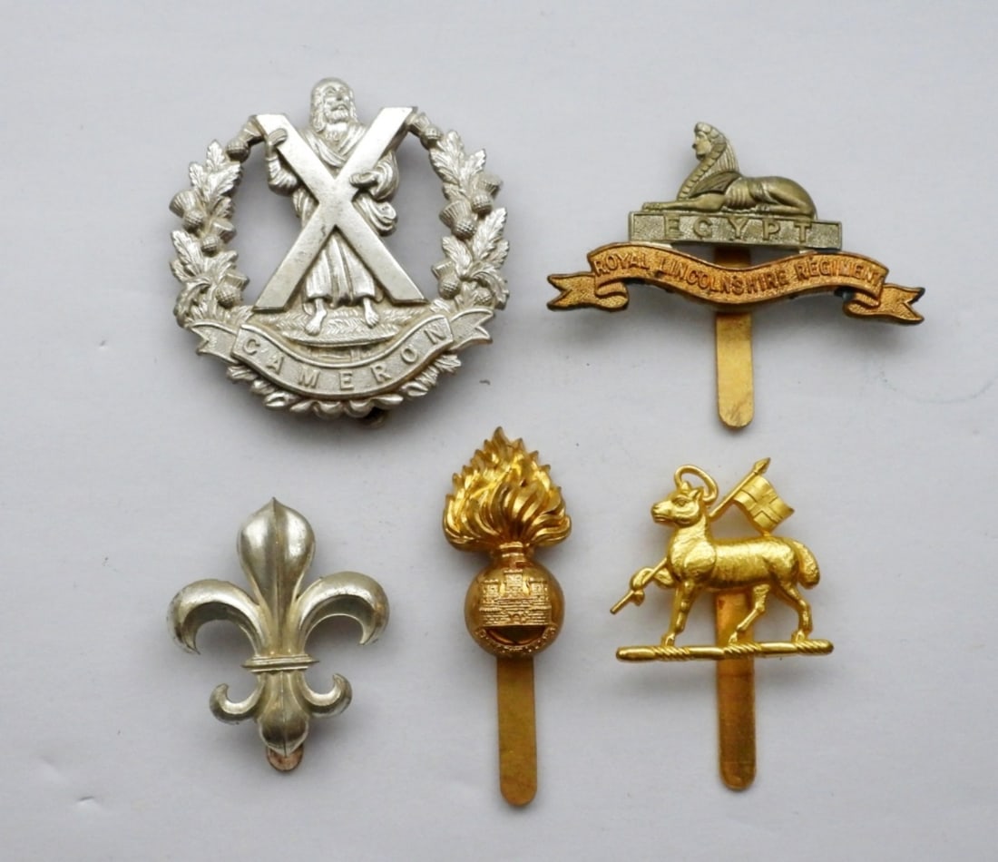 (5) BRITISH ARMY / REGIMENT CAP BADGE (1 of 2)