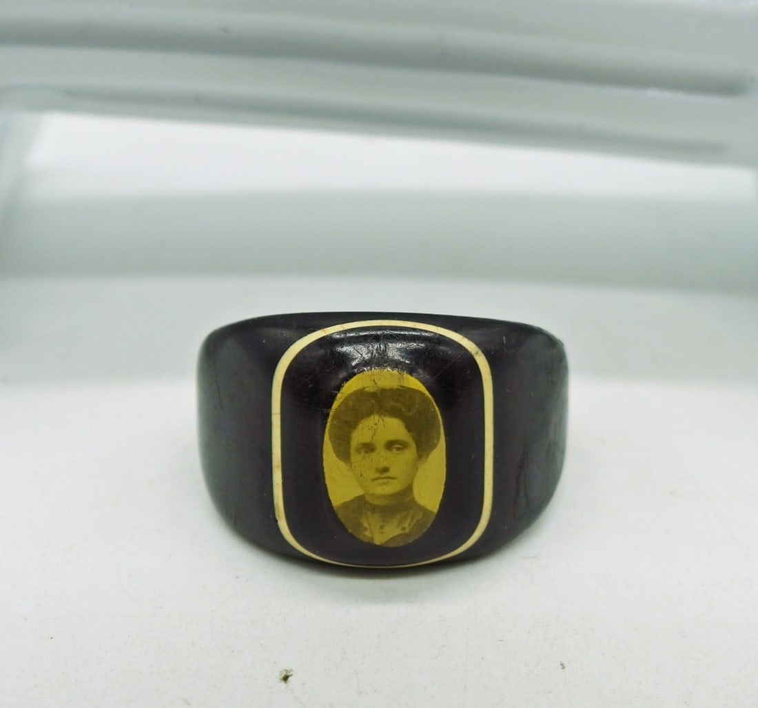 Celluloid Prison Ring-Vintage: Celluloid Prison Ring with a Woman's Image. Ring is cut! See Photos! Size 10