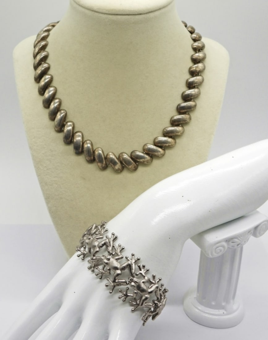 Vintage Silver Tone Frog Bracelet & More: Vintage Silver Tone Frog 8" Bracelet, Very Unique. Vintage Silver Tone 17" Necklace.
