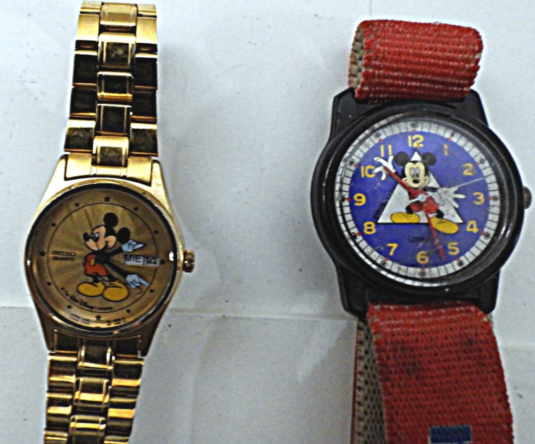 (2) MICKEY MOUSE WATCH LOT (1 of 3)