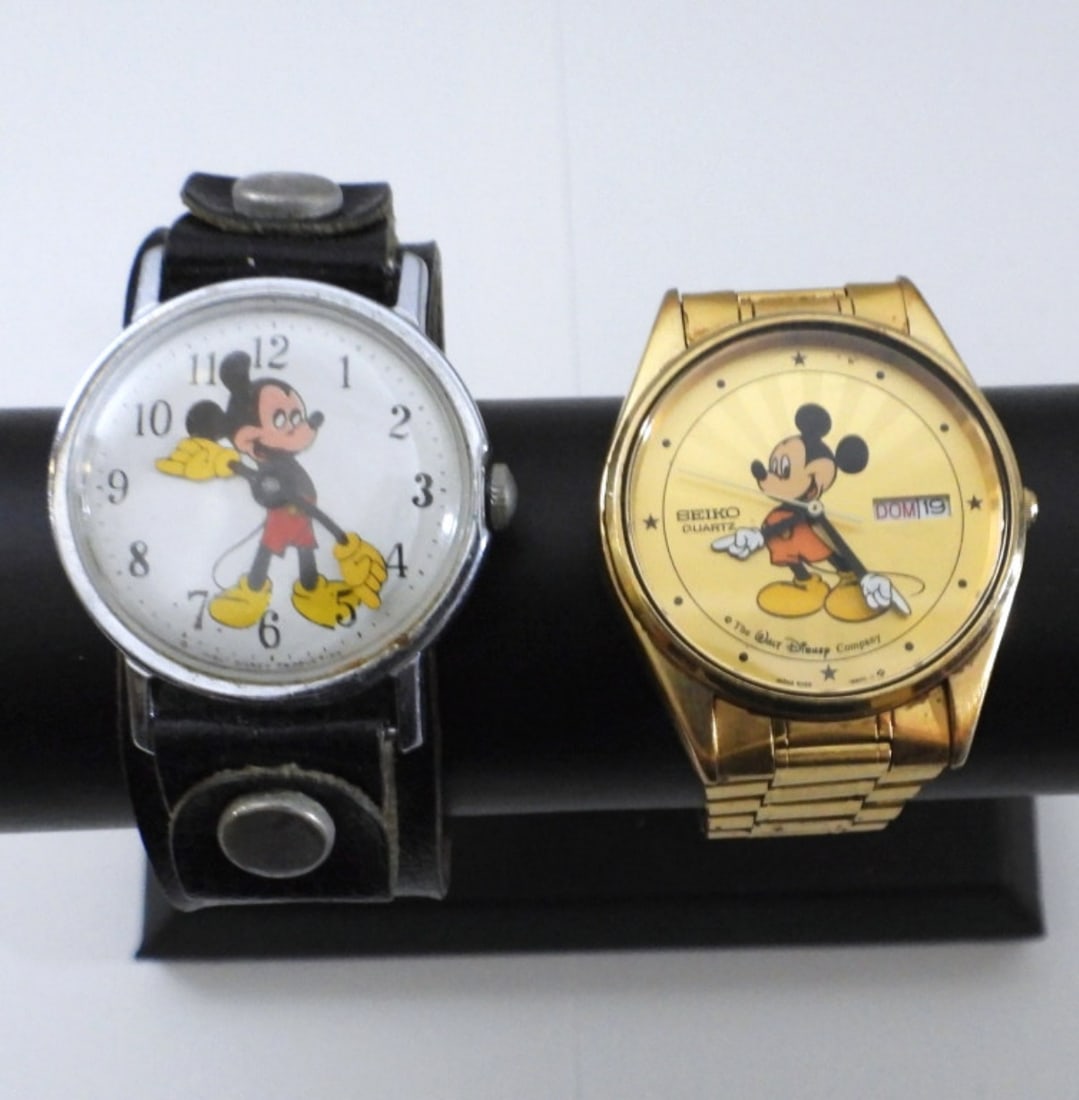 (2) VINTAGE MICKEY MOUSE WATCH LOT (1 of 5)