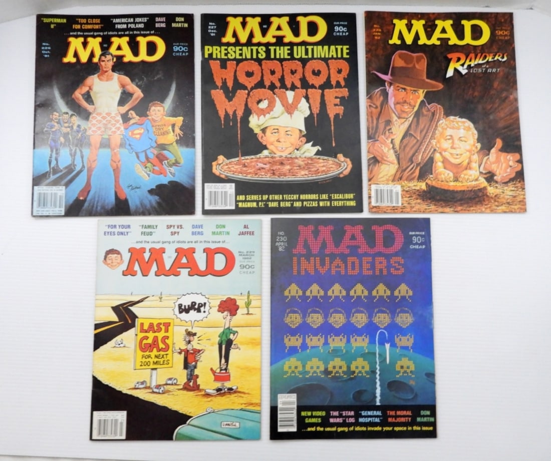 (5)1981-1982 MAD MAGAZINES (1 of 2)
