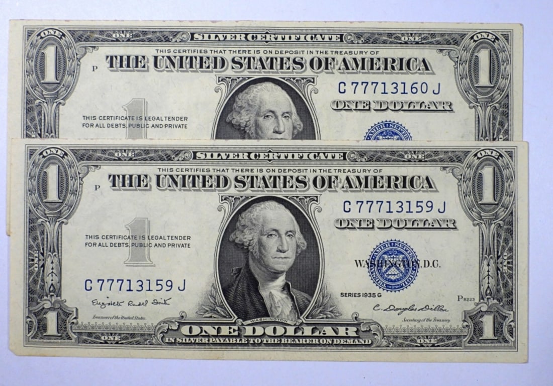 (2) 1935 $1 SILVER CERTS CONSECUTIVE # (1 of 3)