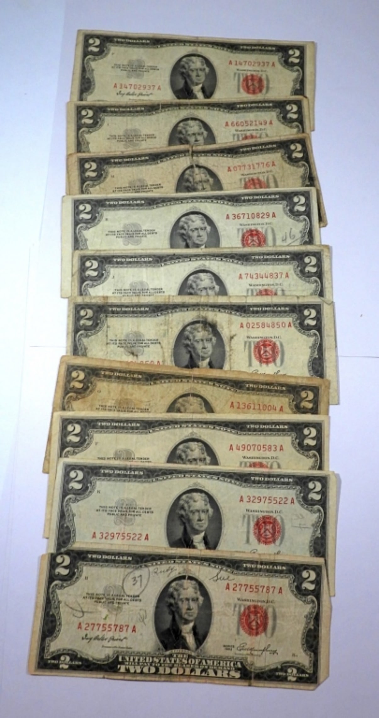 (10) 1953 $2 RED SEAL U.S. NOTES (1 of 3)