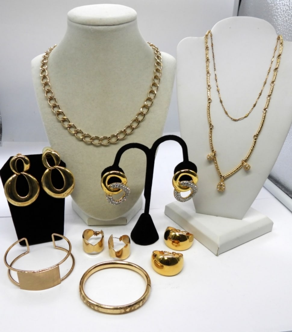 FASHION JEWLERY LOT (1 of 6)