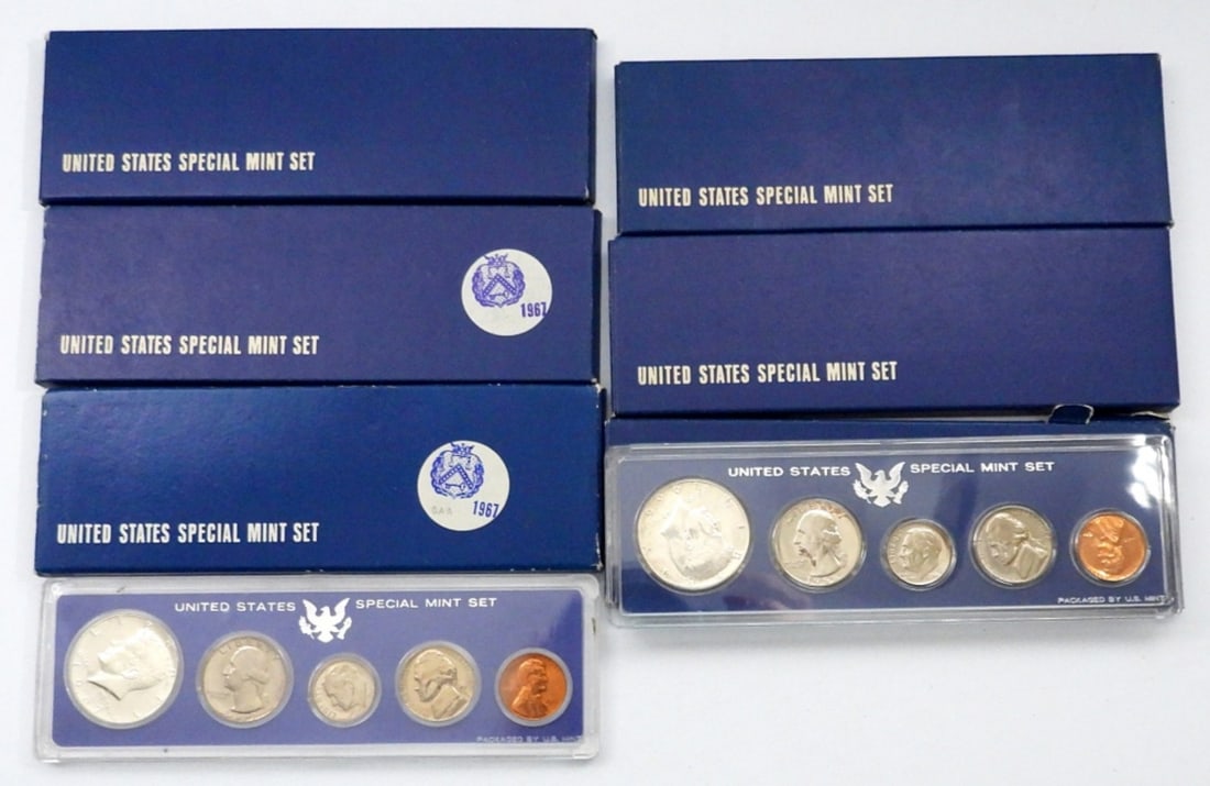 (4) 1966 & (3) 1967 US SPECIAL MINT SETS (1 of 3)
