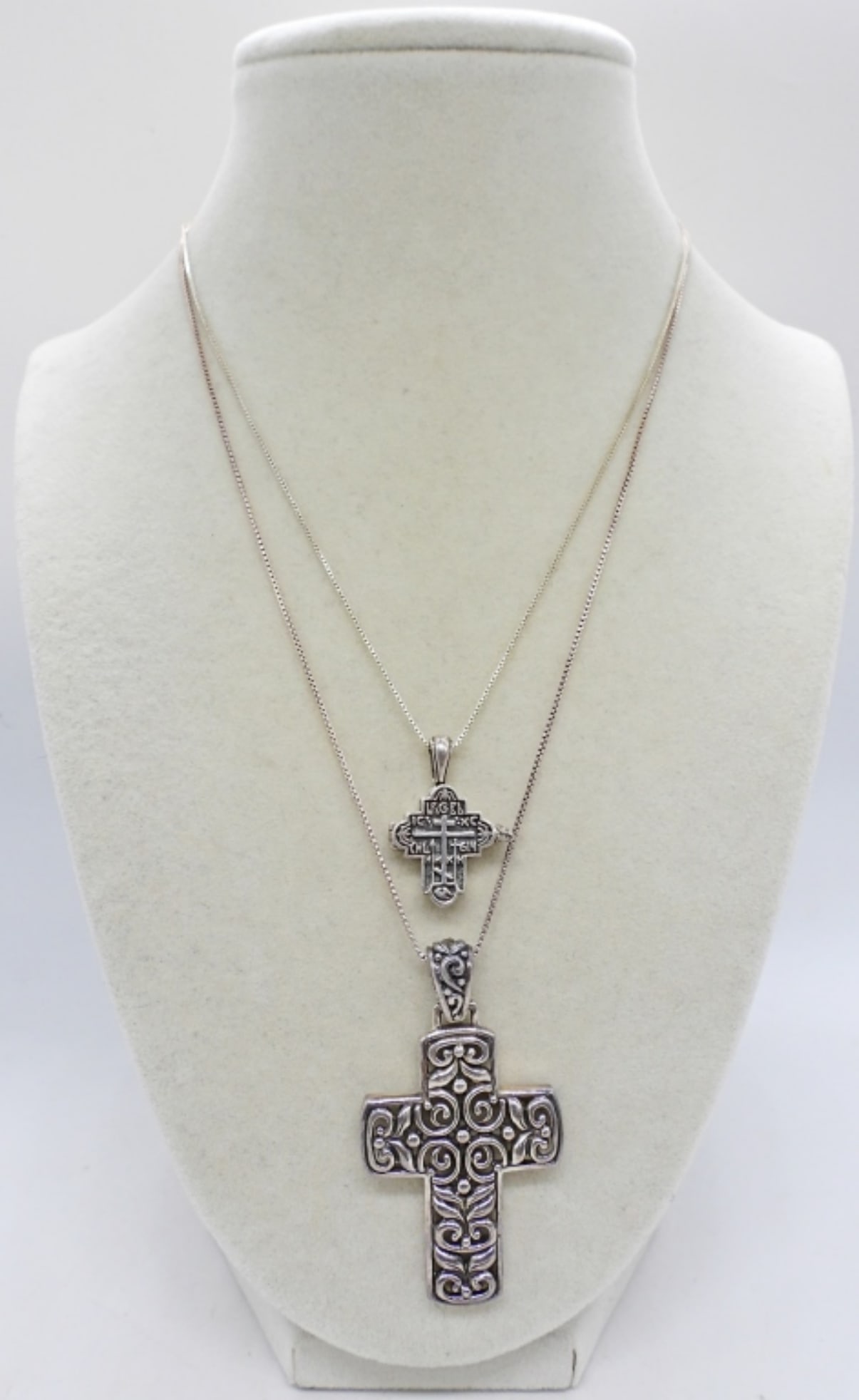 2 STERLING CROSS NECKLACES (1 of 4)