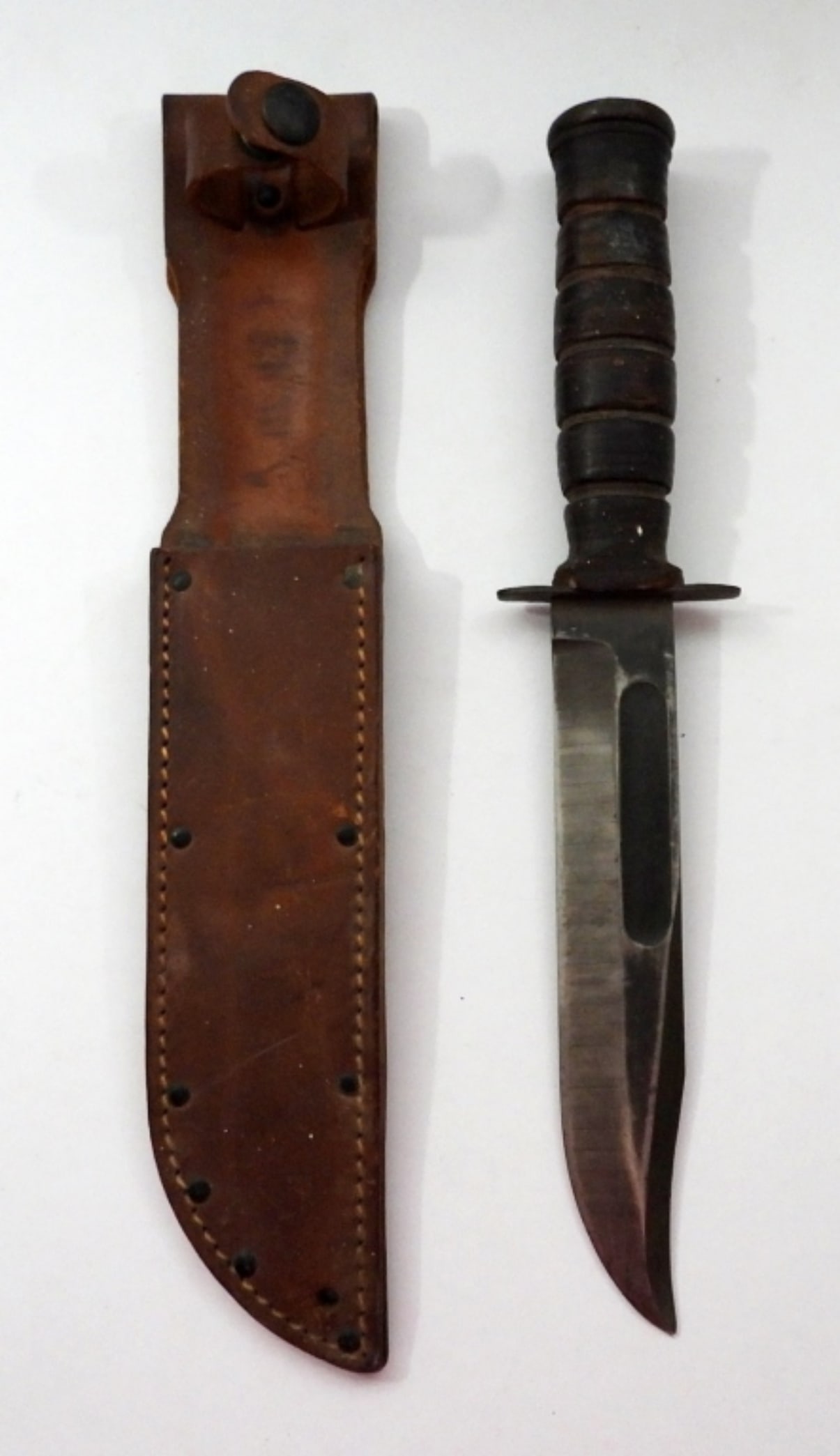 US MARINE CORPS WWII FIGHTING KNIFE (1 of 4)