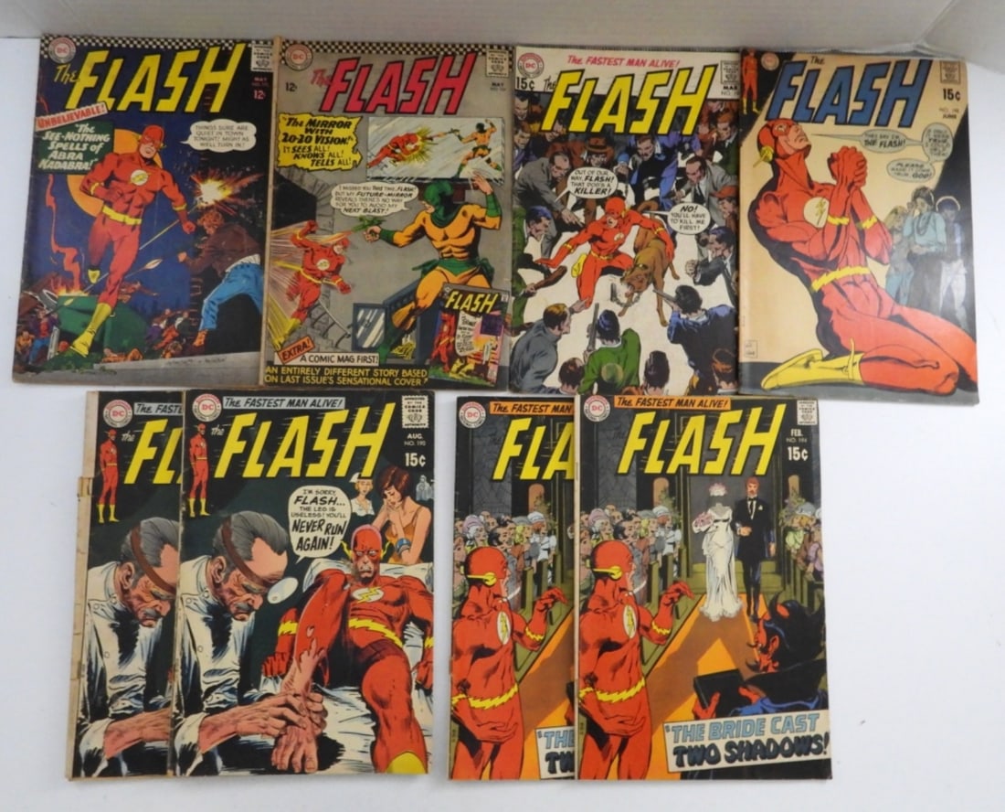 (8) DC COMICS FLASH LOT 12C/15C (1 of 2)