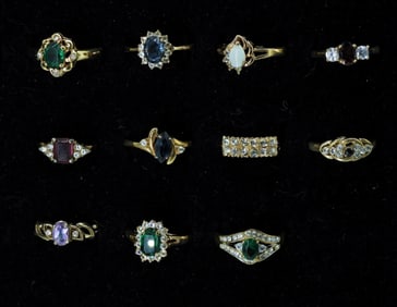 11 FASHION RINGS WITH GEMSTONES