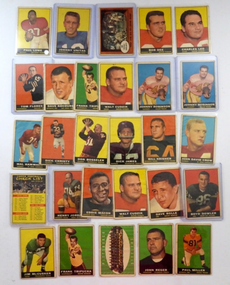 1961 TOPPS #1 JOHNNY UNITAS VG plus (1 of 4)