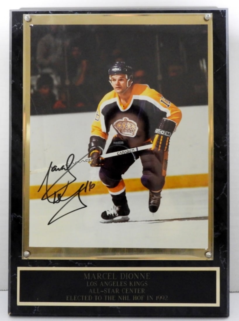 MARCEL DIONNE AUTOGRAPHED PLAQUE: MARCEL DIONNE AUTOGRAPHED PLAQUE WITH NAME PLATE L.A. KINGS ALL-STAR CENTER HOF 1992 - NO COA