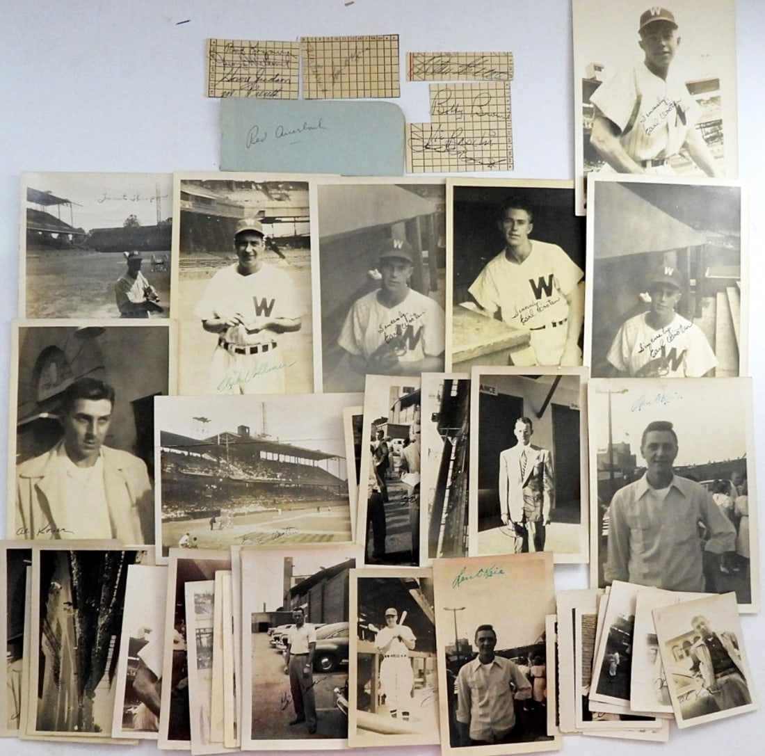 (37) 1940s SIGNED WASHINGTON SENATORS (1 of 4)