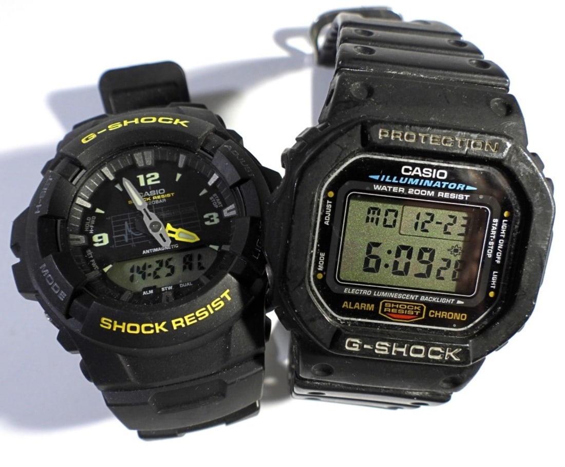 (2) CASIO MEN'S DIGITAL WATCHES (1 of 2)