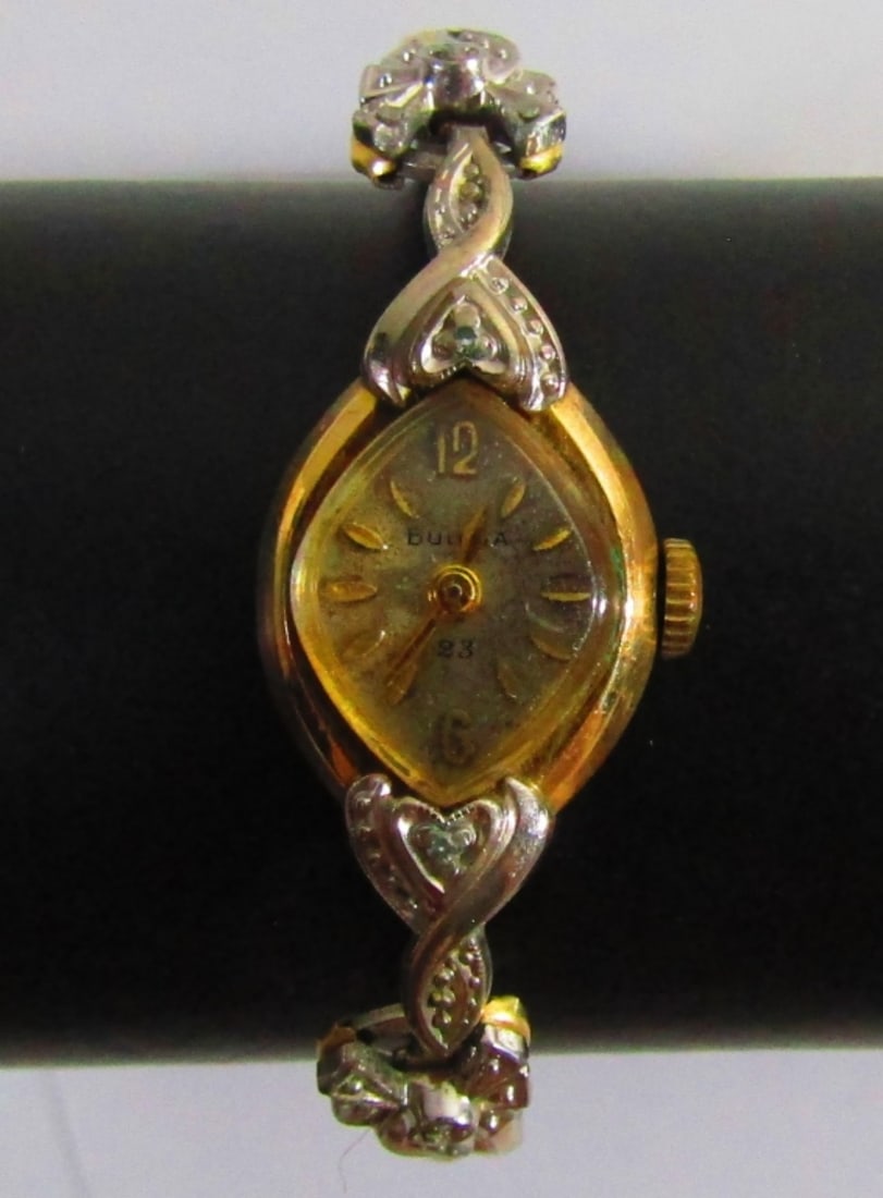 VINTAGE GOLD TONE LADIES BULOVA WATCH: 10K ROLLED GOLD VINTAGE BULOVA LADIES WATCH WITH SILVER ACCENTS UNTESTED